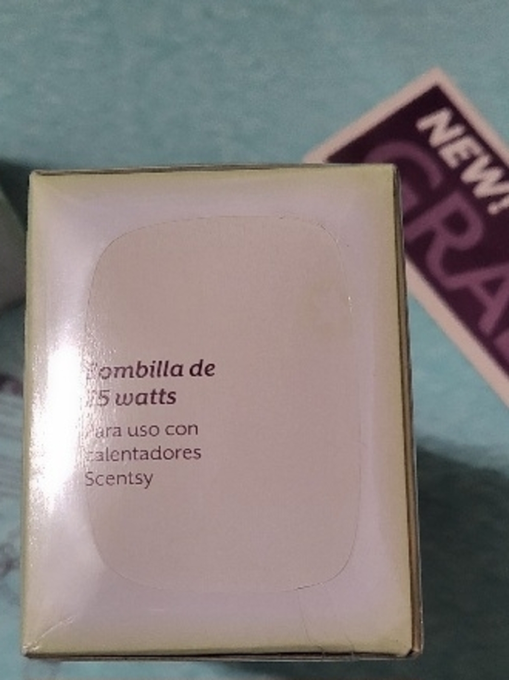 Four Scentsy 25-watt Light Bulb Warmers New In Box - Picture 4 of 4
